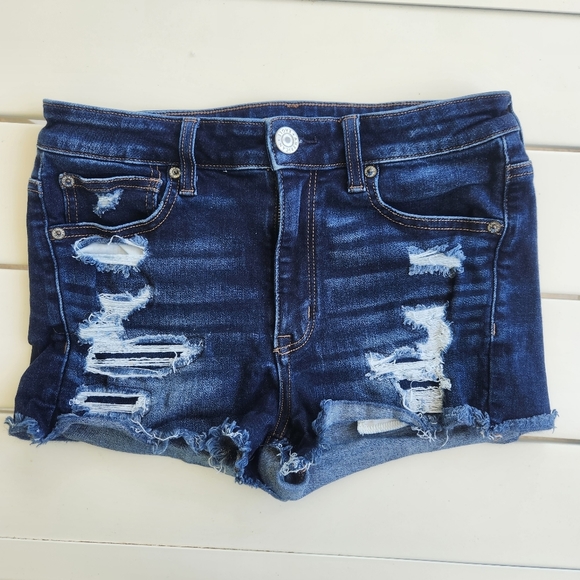 American Eagle Dark Wash Distressed Hi Rise Shortie 6 - Picture 1 of 9